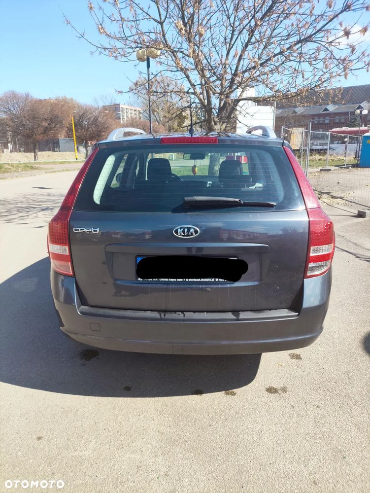 Kia Ceed 1.4 Comfort - 4