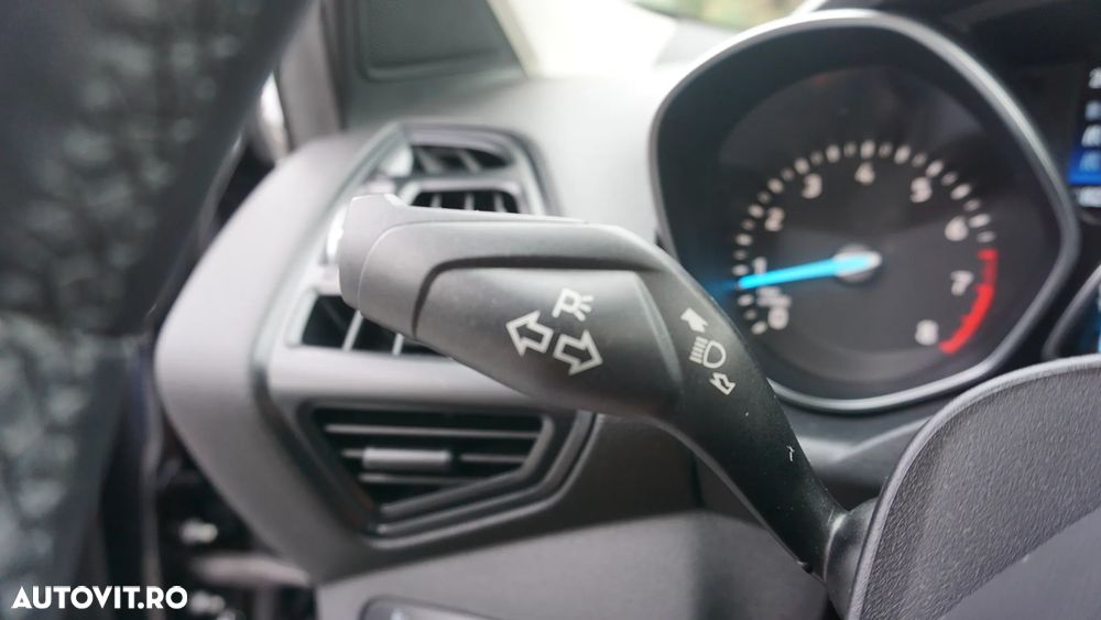 Ford Kuga 1.5 EcoBoost 2WD Trend - 21