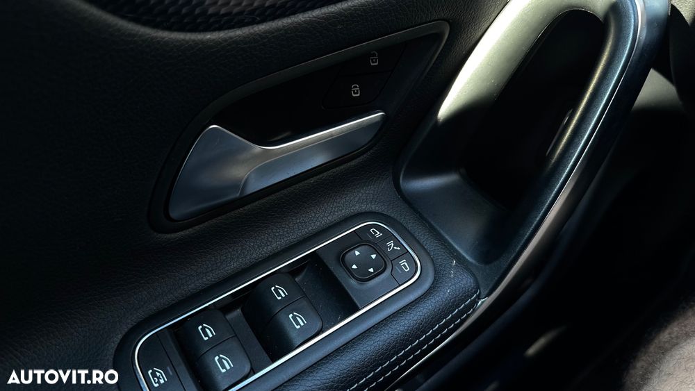 Mercedes-Benz CLA 200 - 16