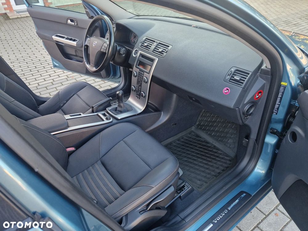 Volvo V50 - 18