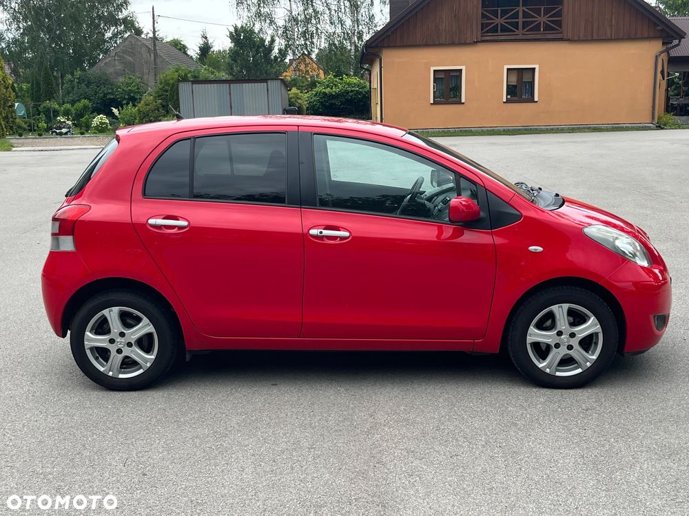 Toyota Yaris - 6