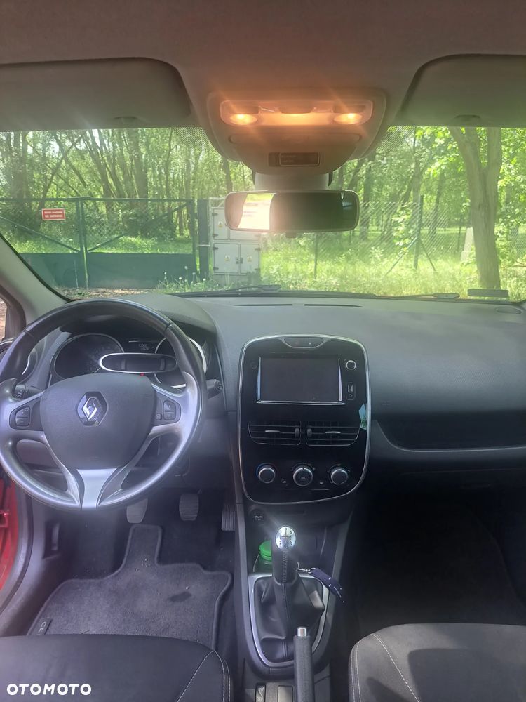 Renault Clio 0.9 Energy TCe Limited EU6 - 23