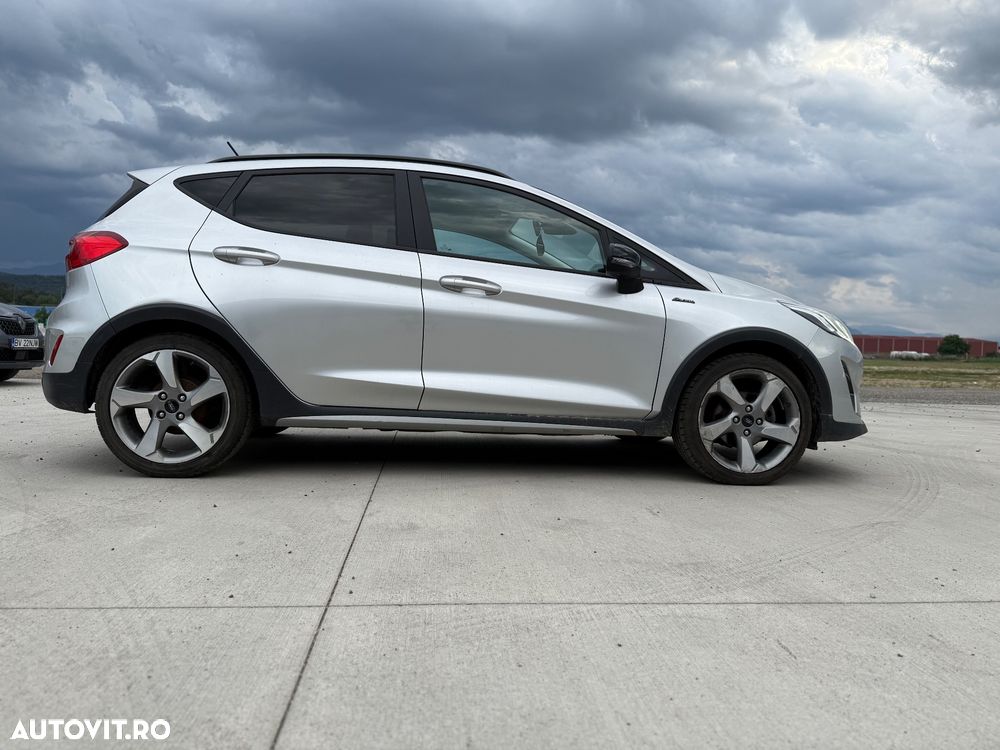 Ford Fiesta - 5