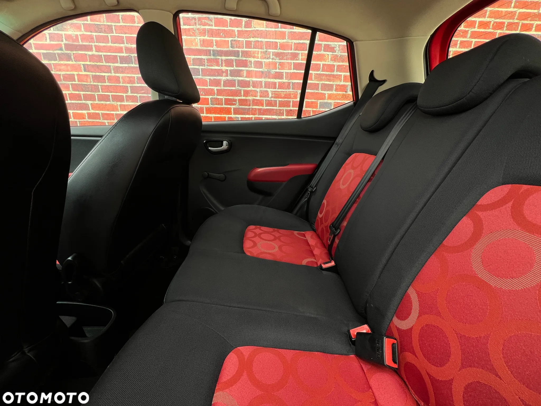 Hyundai i10 - 16