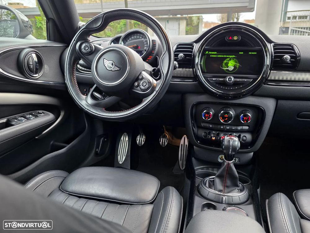 MINI Clubman Cooper SD - 14