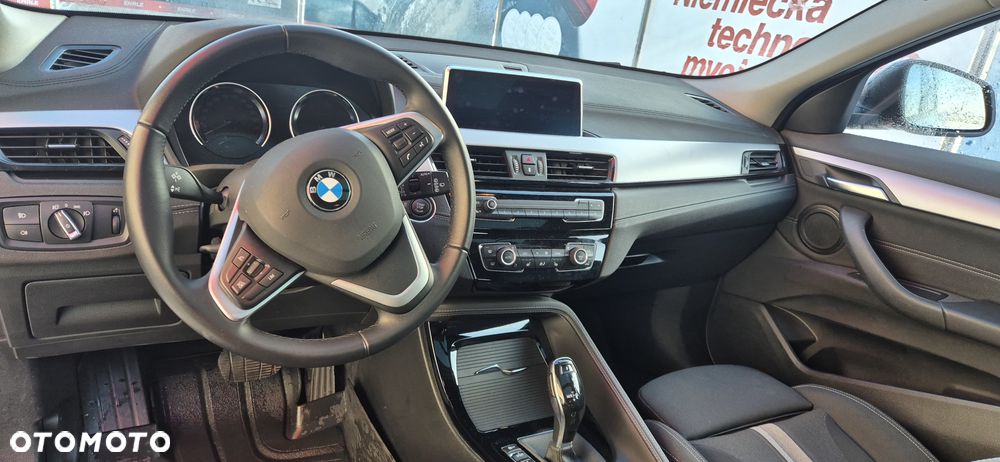 BMW X2 sDrive16d - 23