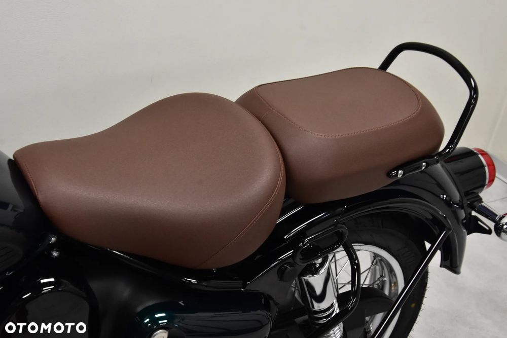 Royal Enfield Classic - 15