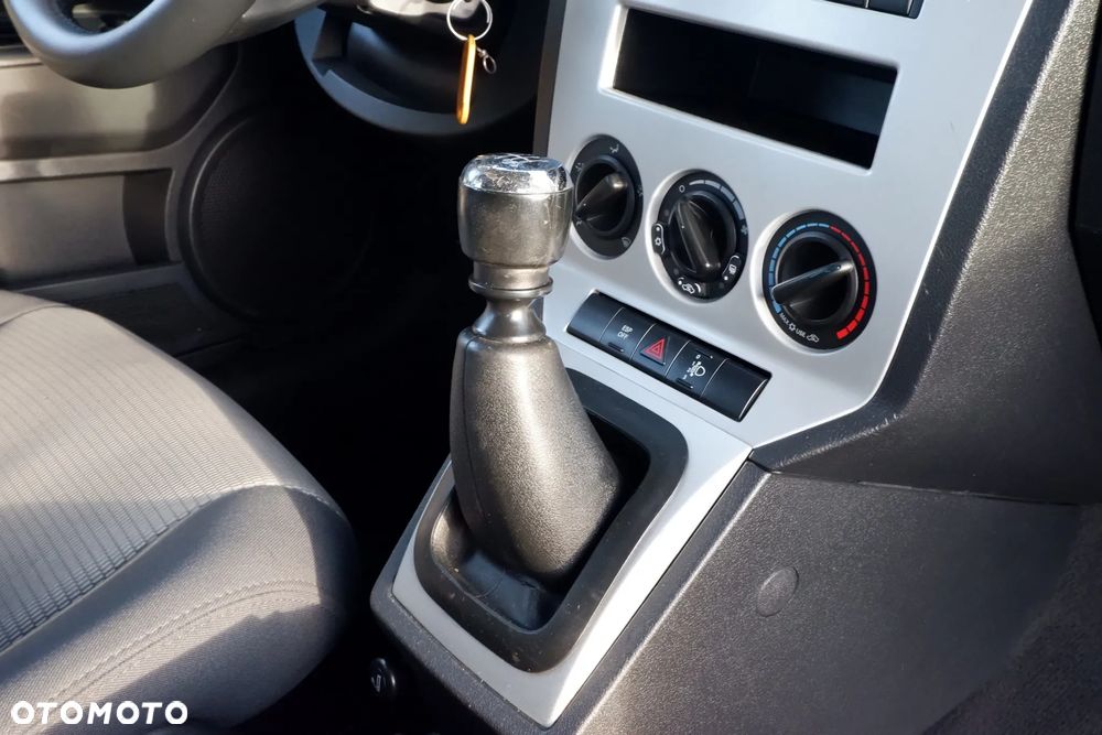 Dodge Caliber 2.0 CRD SXT - 7