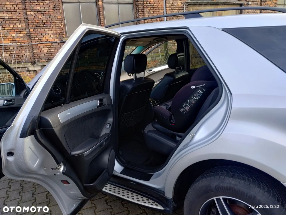 Mercedes-Benz ML - 16