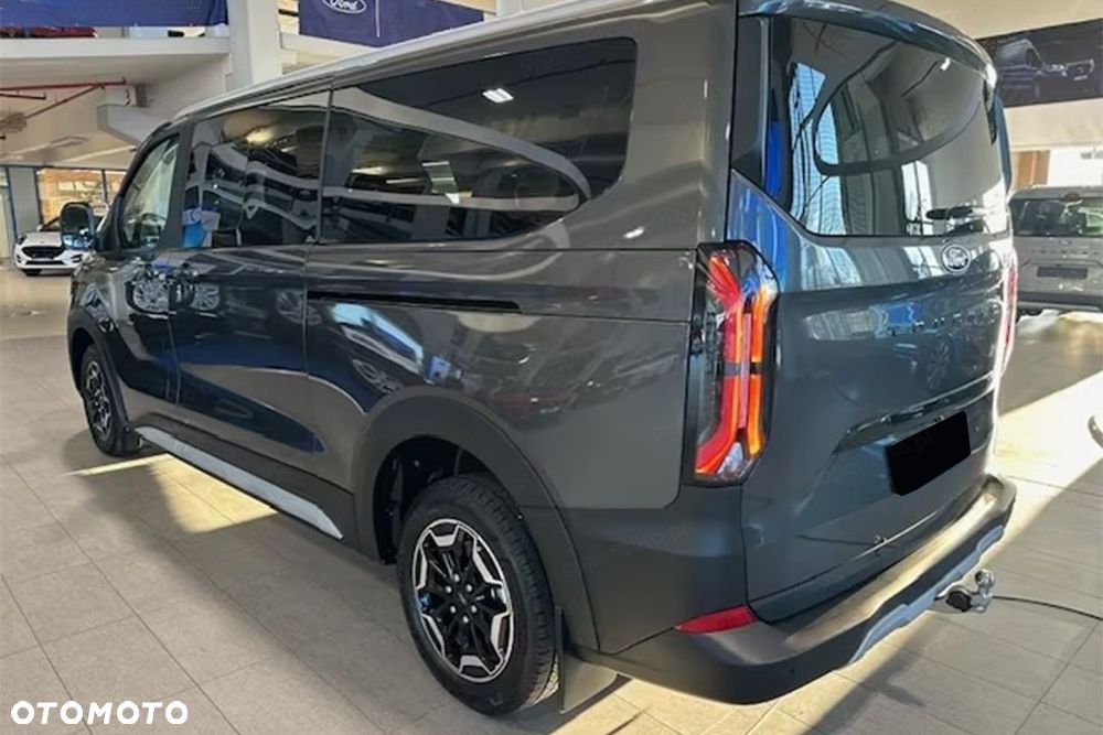 Ford Tourneo Custom - 7