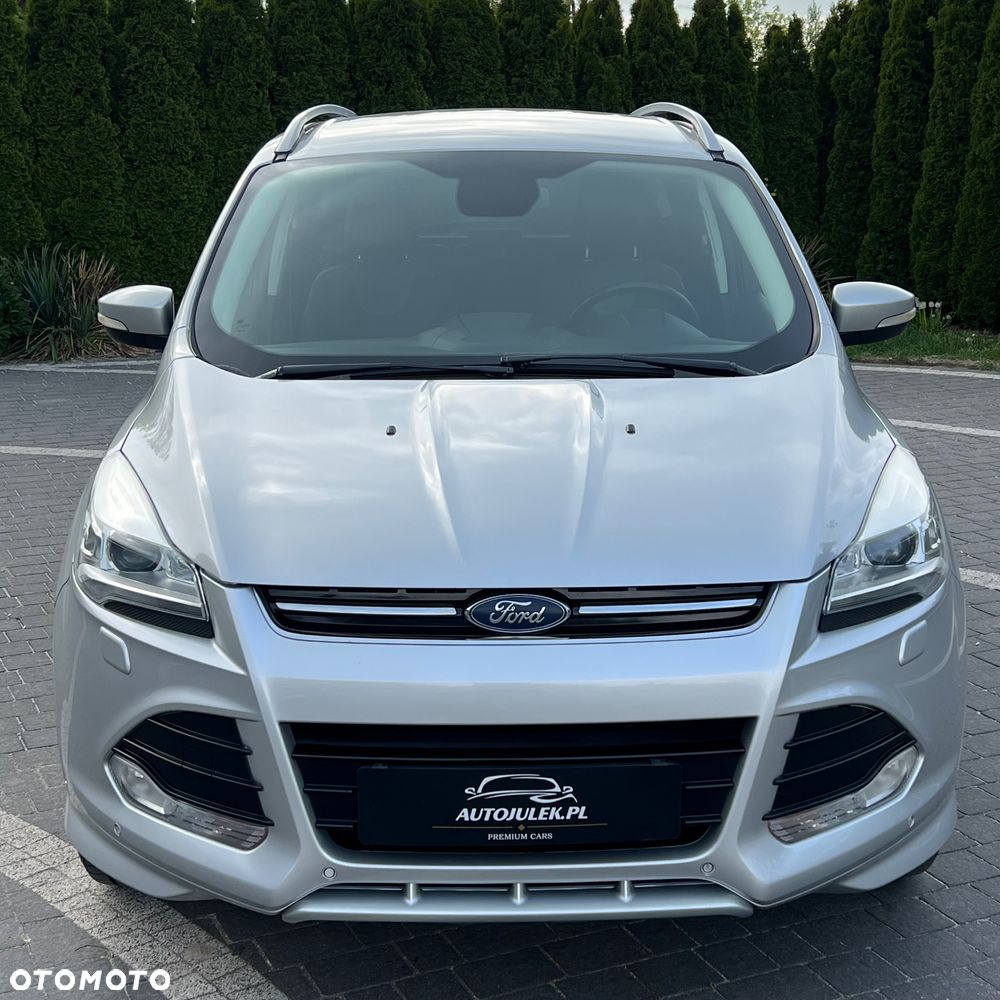 Ford Kuga 1.5 EcoBoost 2x4 Titanium - 2