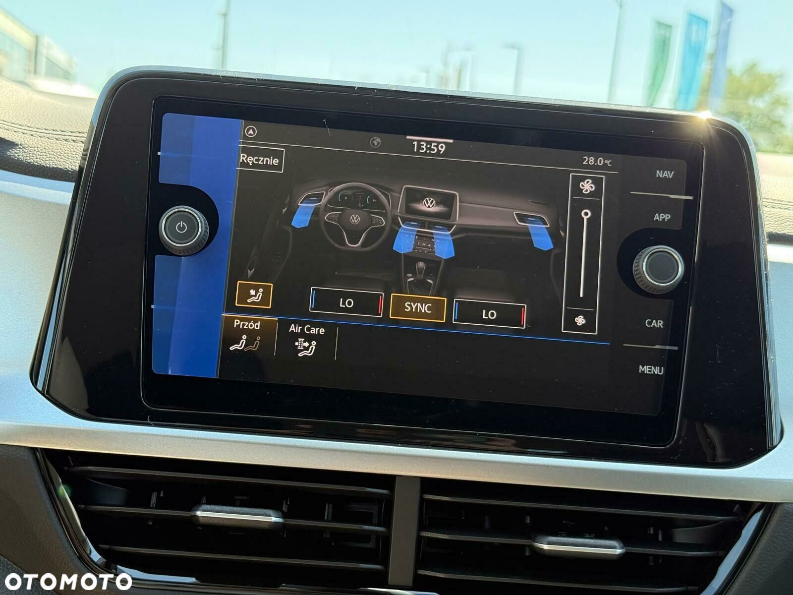 Volkswagen T-Roc 1.5 TSI Life Plus DSG - 21
