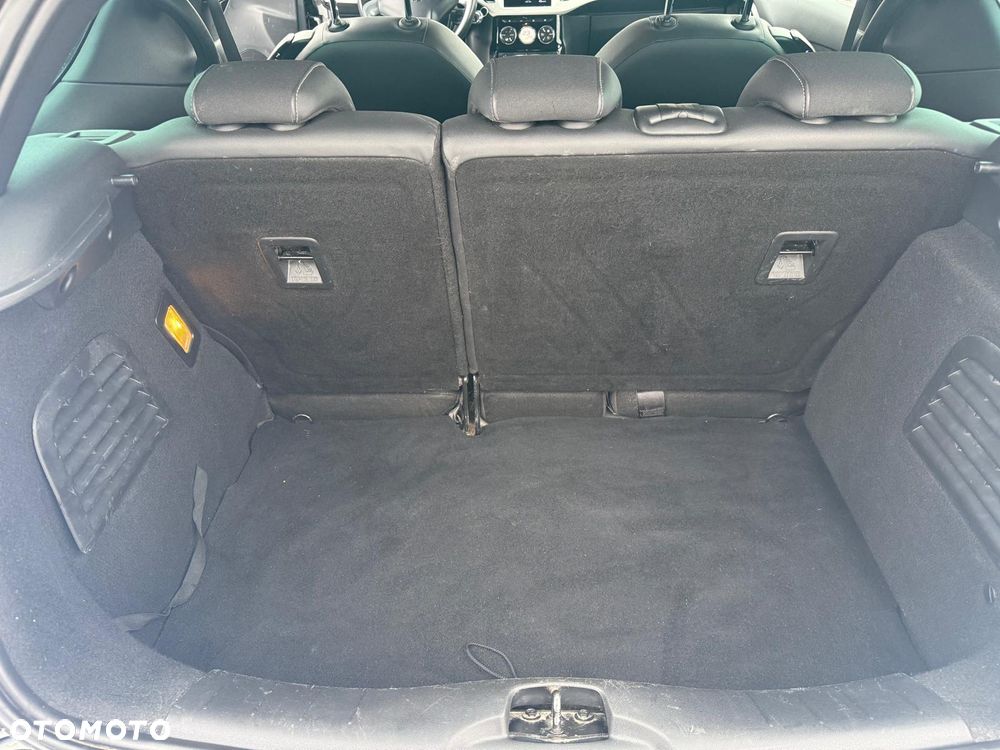 Citroën DS3 1.6 e-HDi SoChic - 13