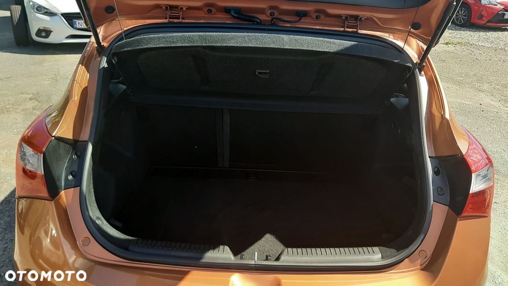 Hyundai i30 1.6 Style - 9