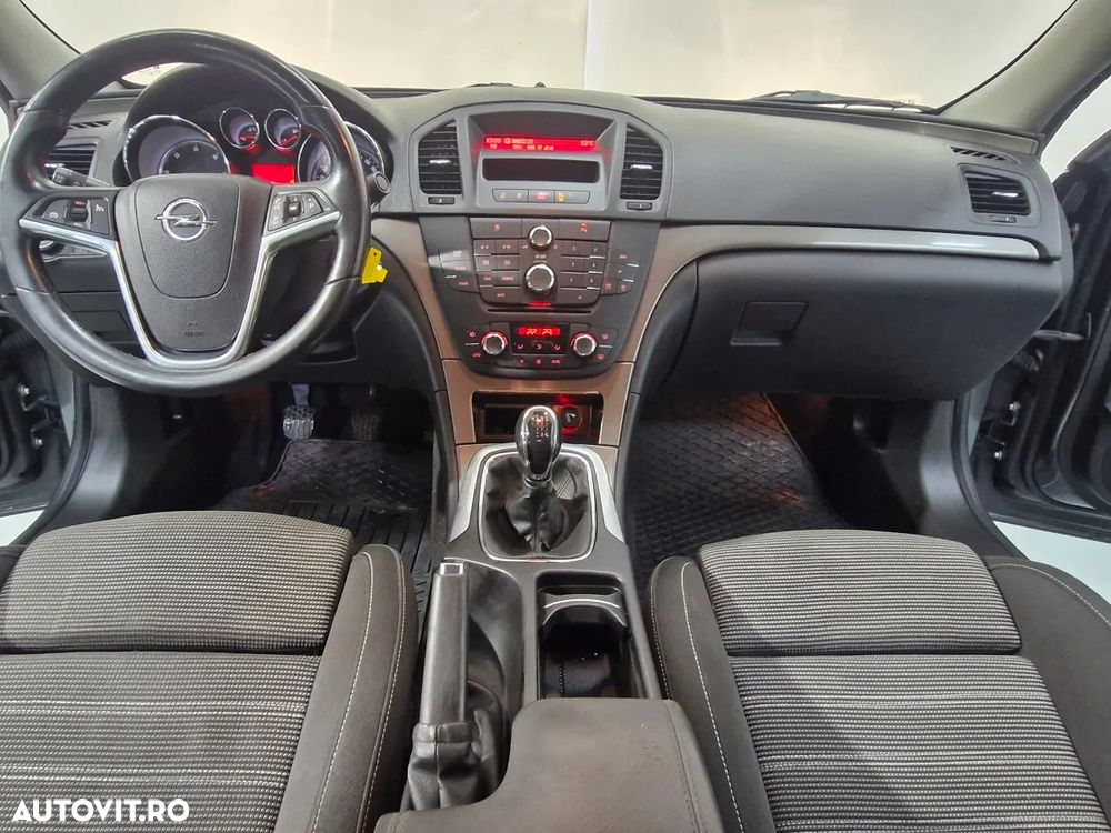 Opel Insignia 2.0 CDTI Edition - 3