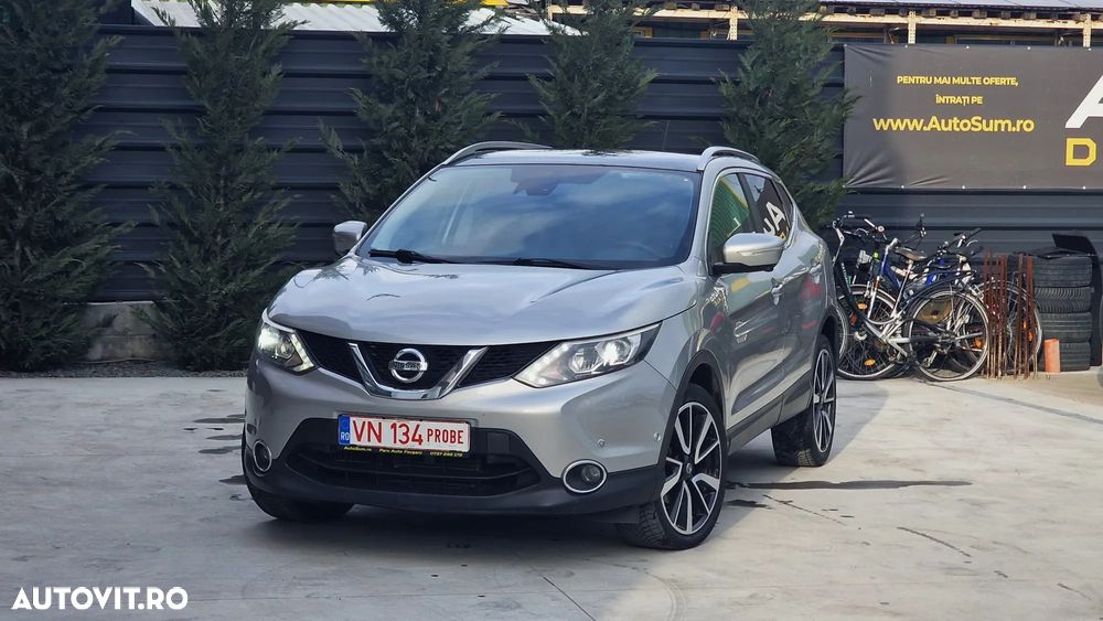 Nissan Qashqai 1.6 DCI Xtronic TEKNA - 4