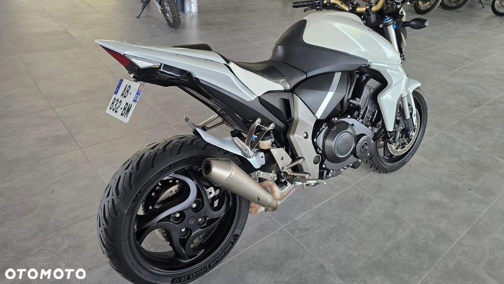 Honda CB - 34