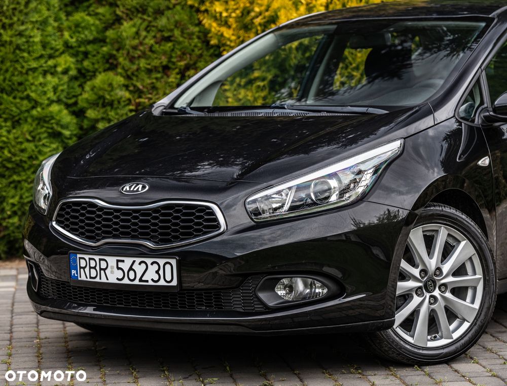 Kia Ceed 1.6 GDI Spirit - 12