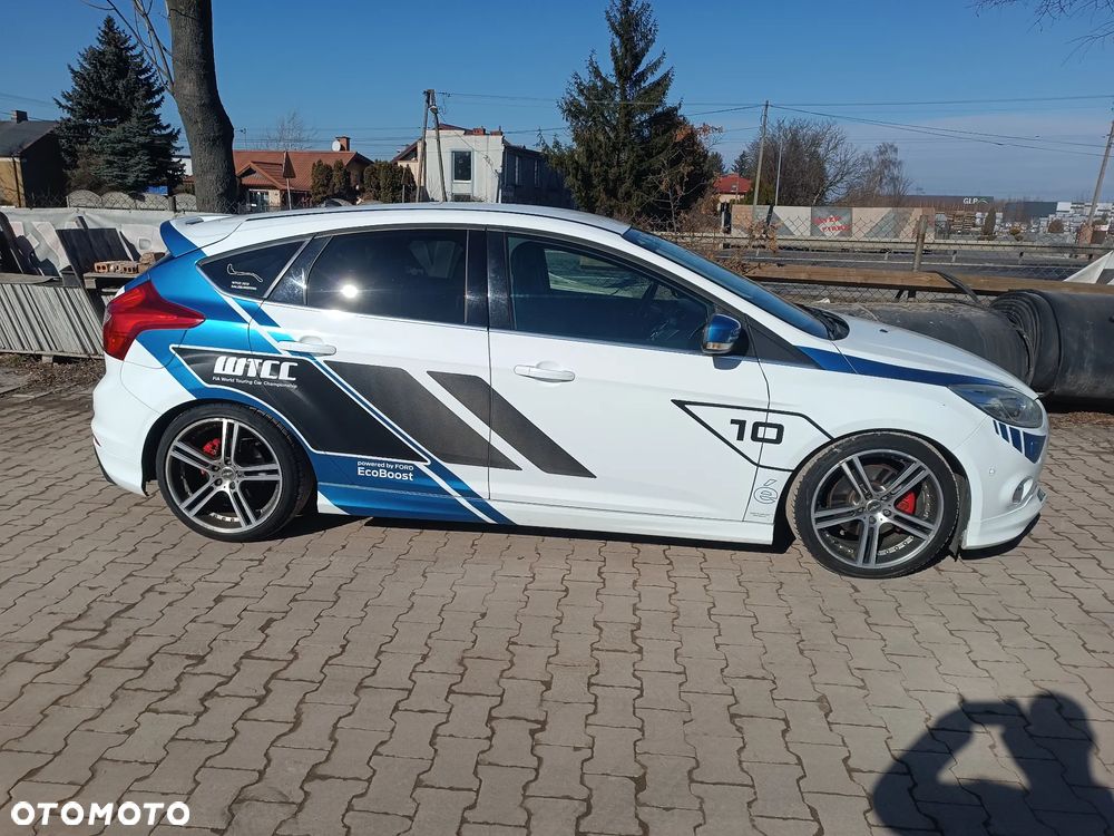 Ford Focus 1.6 EcoBoost Start-Stopp-System Champions Edition - 1