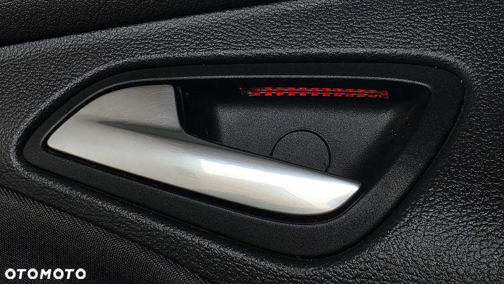 Ford Focus 1.6 EcoBoost Titanium - 22