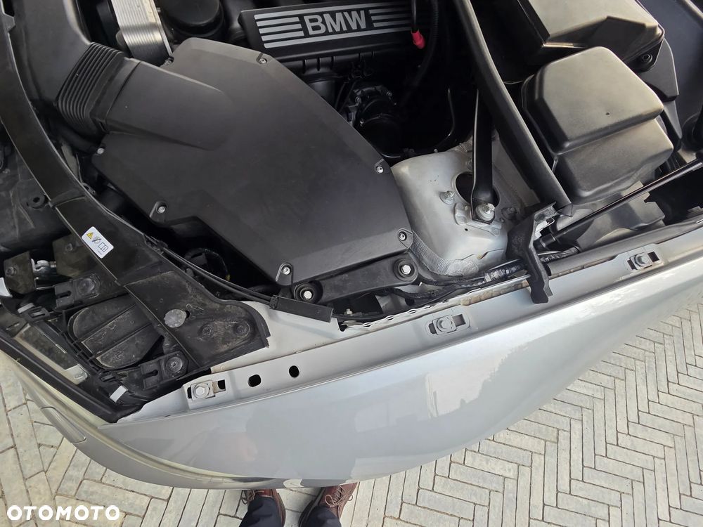 BMW Seria 3 325i - 27