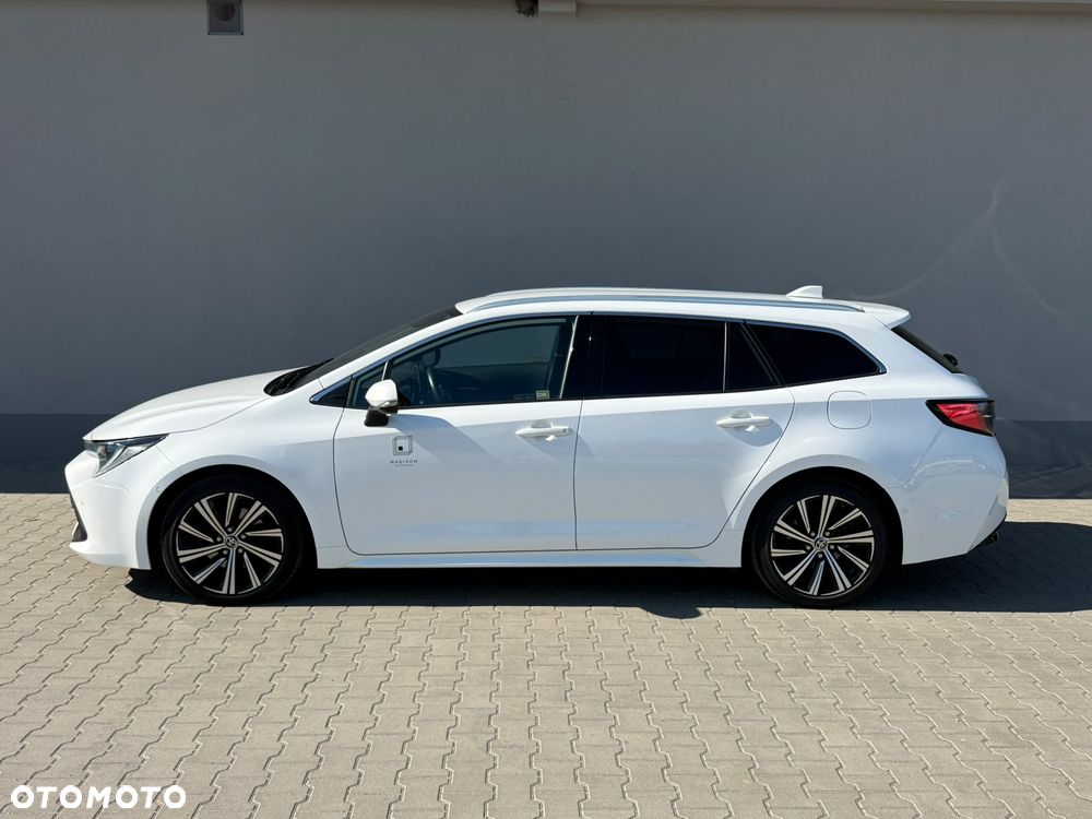 Toyota Corolla 2.0 Hybrid Executive - 3