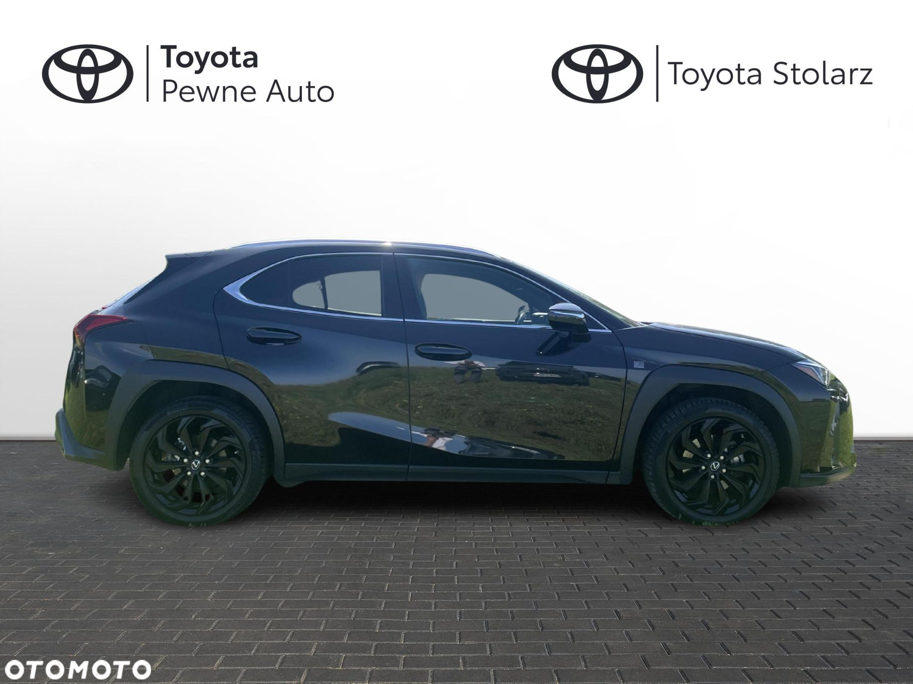 Lexus UX - 4