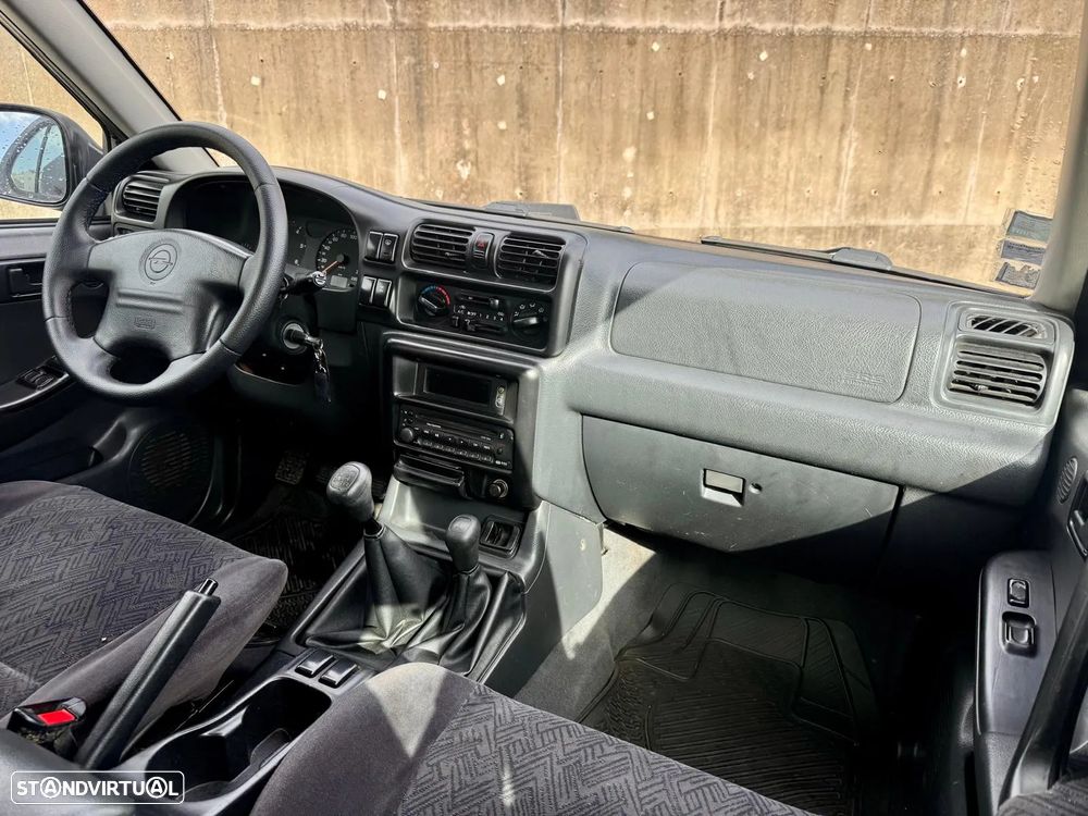 Opel Frontera 2.2 DTi - 8