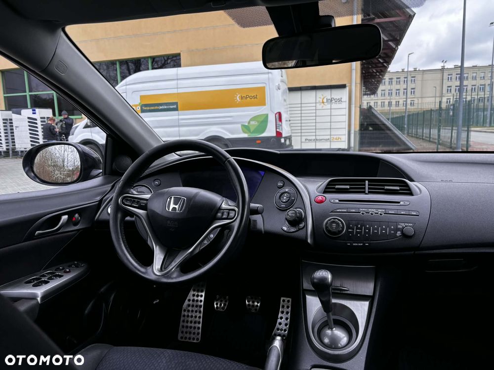 Honda Civic 1.8 Sport - 12