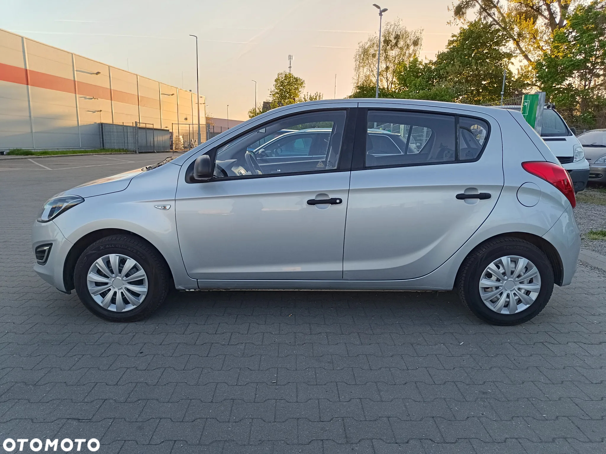 Hyundai i20 1.25 Comfort - 4