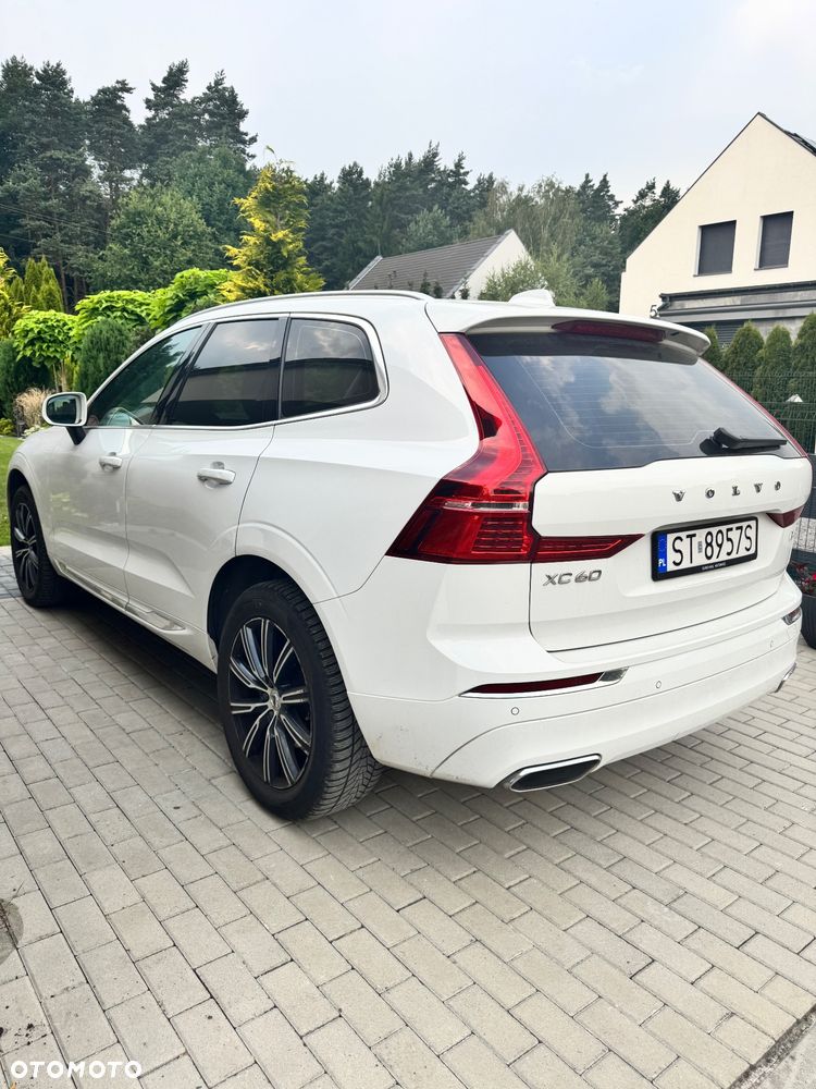 Volvo XC 60 - 4