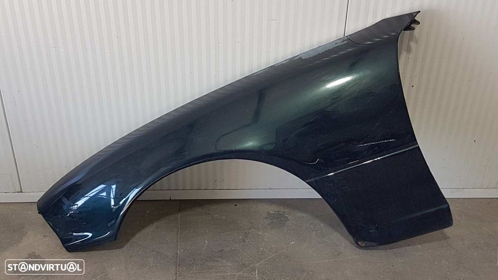 GUARDA-LAMAS FRENTE ESQUERDO MAZDA MIATA MX5 - VERSION AMERICANA - 1