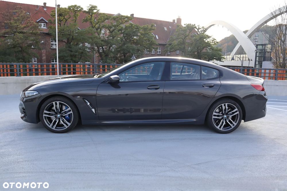 BMW Seria 8 840d xDrive mHEV - 8