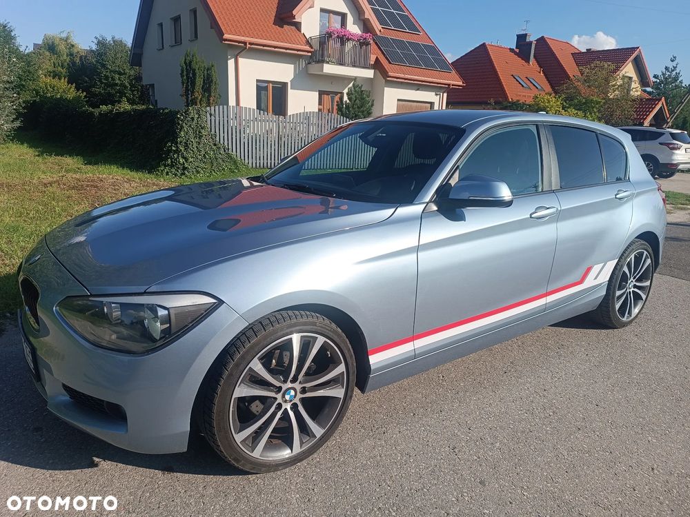 BMW Seria 1 116d Sport Line - 4