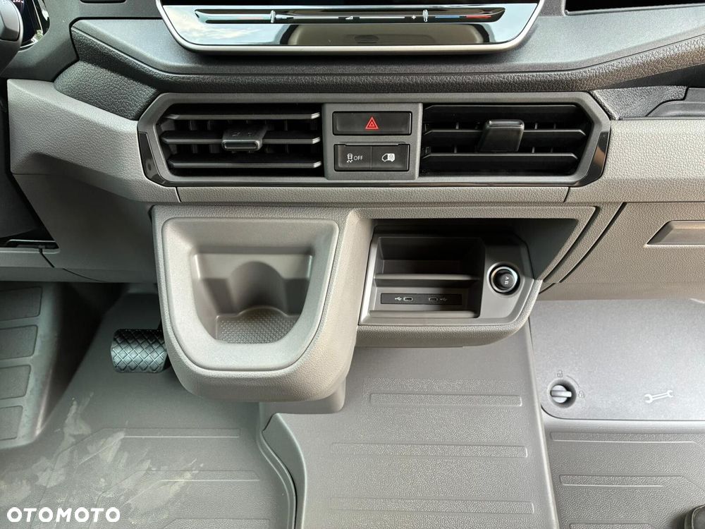 Volkswagen Crafter 35 Furgon AUTOMAT/L3H3, 2.0TDI 177KM, Wysoki dach, r.o. 3640 - 34