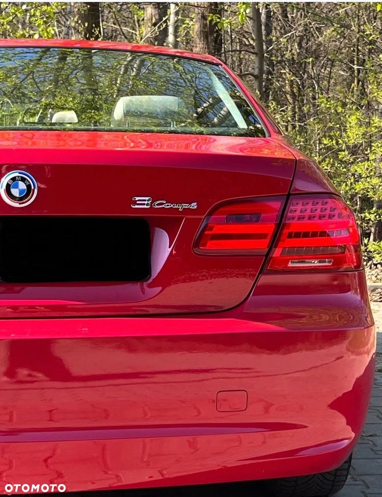 BMW Seria 3 318i Edition Exclusive - 19