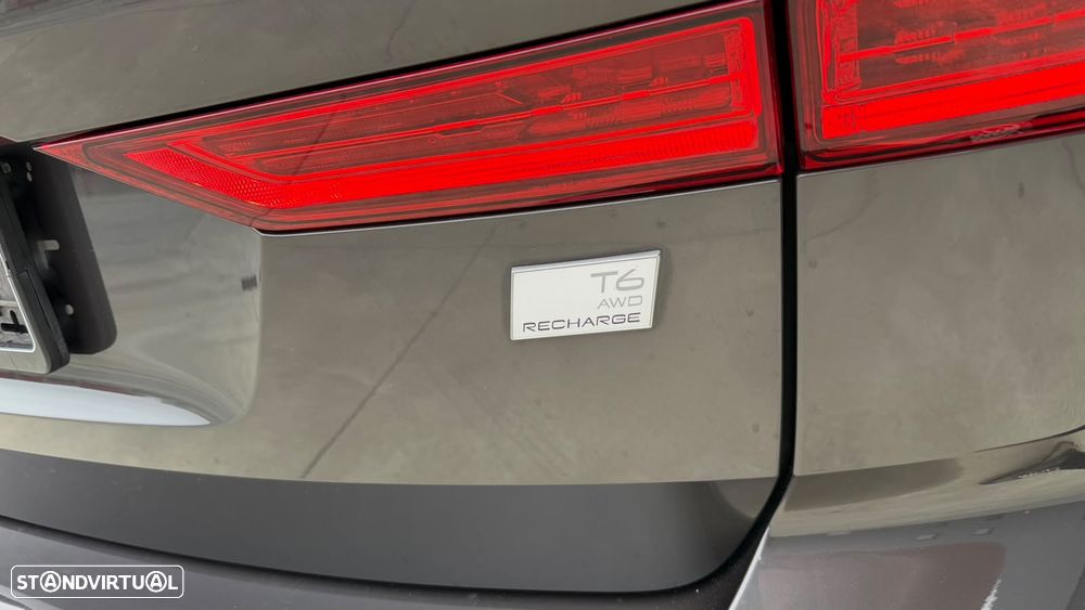 Volvo XC 60 T6 AWD Recharge Plus Dark - 17