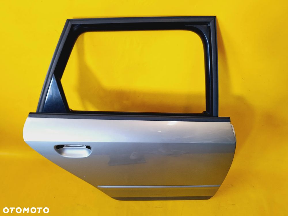 DRZWI PRAWY TYŁ PRAWE TYLNE AUDI A4 B6 KOMBI LAK: LY7Q NR1873 - 2