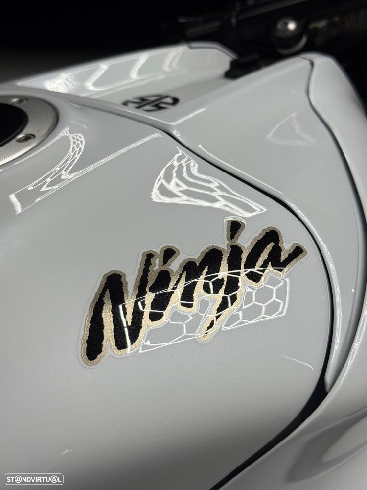 Kawasaki ZXR Zx10r - 9