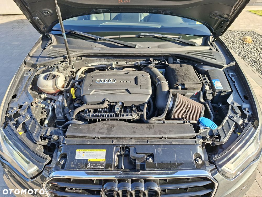 Audi A3 Limousine 1.8 TFSI quattro S tronic S line Sportpaket - 5