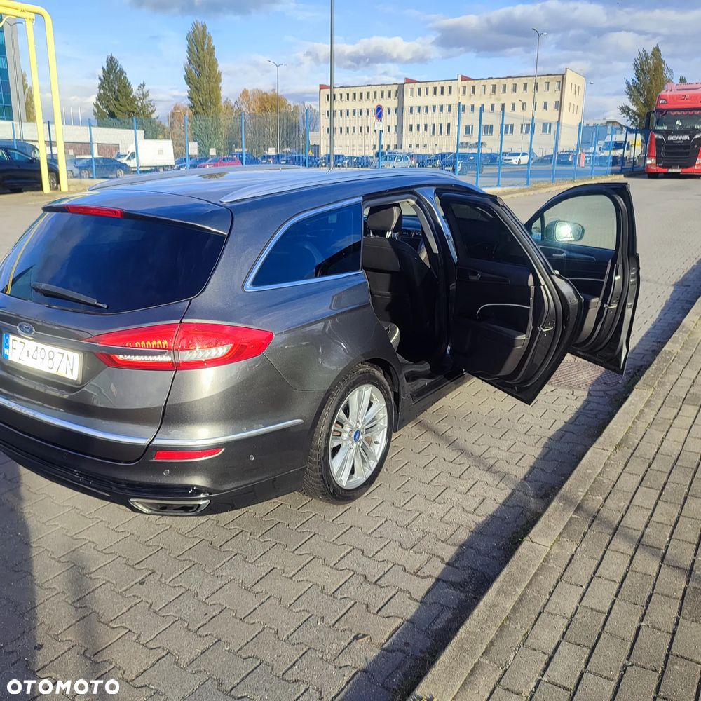 Ford Mondeo 2.0 EcoBlue VIGNALE - 11