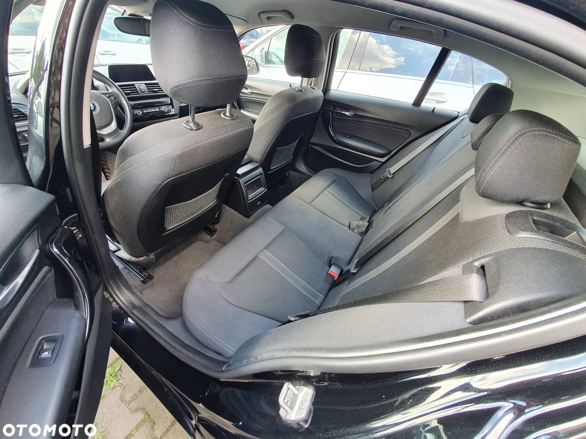 BMW Seria 1 118i Sport Line - 6