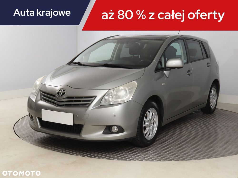 Toyota Verso - 3