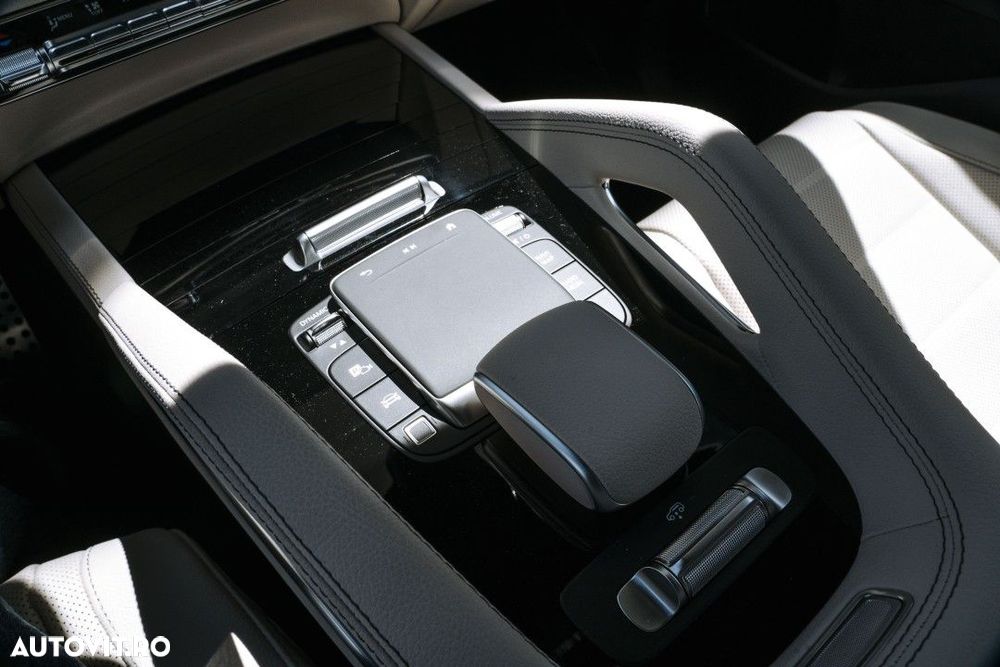 Mercedes-Benz GLS - 17