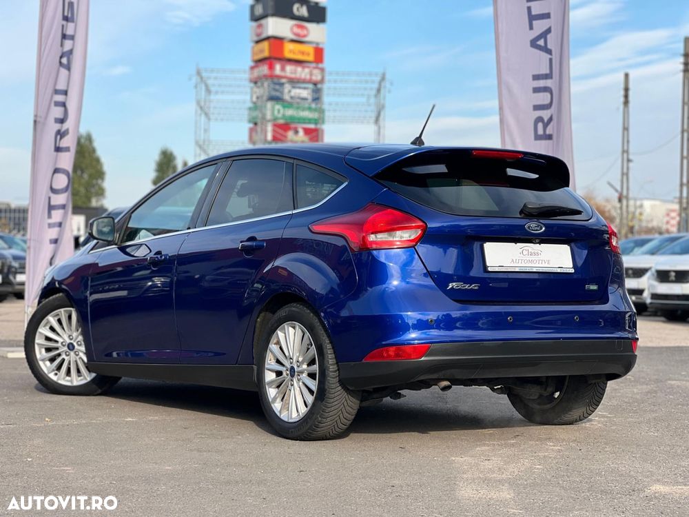 Ford Focus - 6