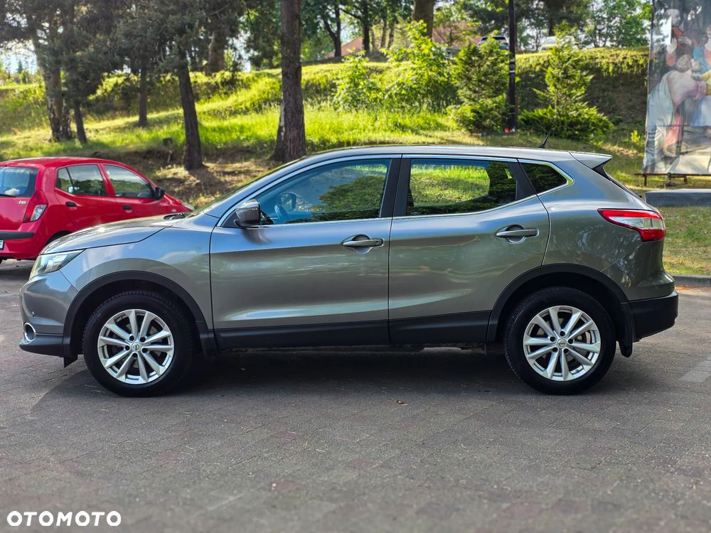 Nissan Qashqai 1.6 dCi 4 x 4 DPF acenta - 4
