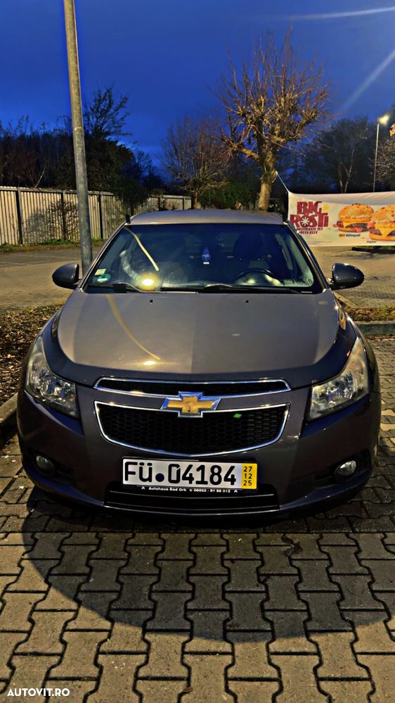 Chevrolet Cruze - 9