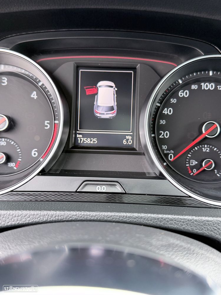 VW Golf 2.0 TDi GTD Pack DSG - 26