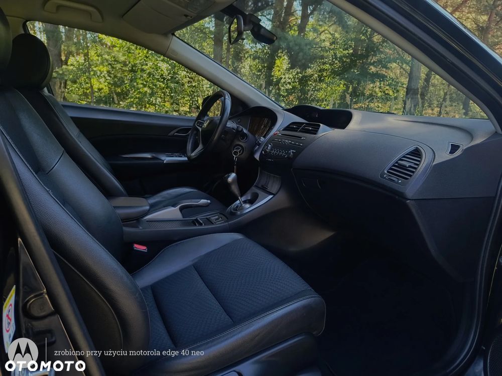 Honda Civic 1.8 Sport - 30
