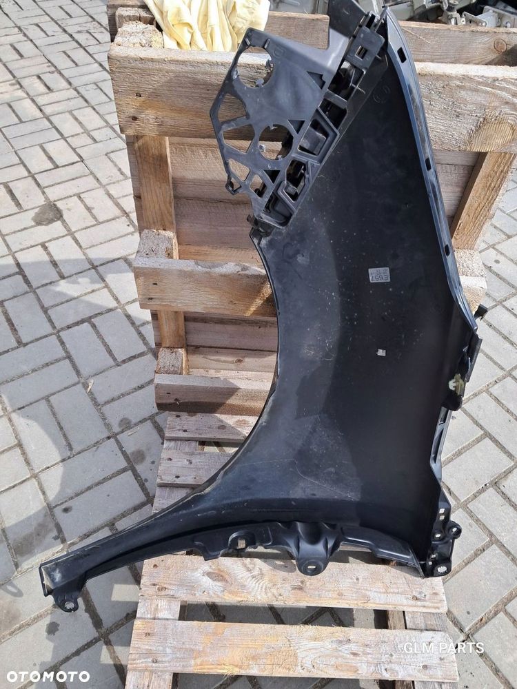 peugeot 5008 prawy błotnik przedni ktv 9685904780 - 9